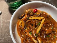 沙蒜烧豆面-新荣记(BFC外滩金融中心店)