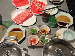 -鼎鼎香·港式火锅(北京SKP店)