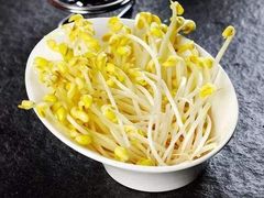 黄豆芽-川味轩家常菜