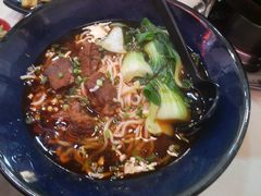 红烧牛肉面-张妈台式锅烧(深大店)
