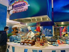 自助取餐区-帝企鹅自助餐厅•儿童岛•真企鹅(长隆企鹅酒店)