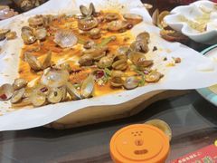 -东来菜馆•手抓海鲜家常菜•海鲜锅贴(鸽子窝店)