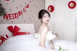 -乔伊婚纱