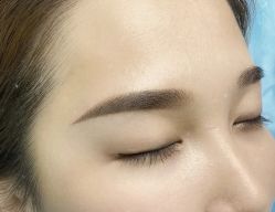 -七月美睫 美甲