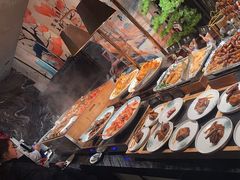 -雍容荟帝王蟹活龙虾展台自助(IFS黑金店)