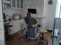 -极橙儿童齿科矫正中心(奥城店)