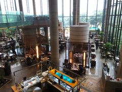 -松山湖凯悦酒店·Café自助餐厅·周末火舞秀表演