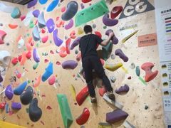 -问山MountQuest攀岩馆