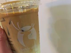 -瑞幸咖啡(东直门枢纽店)