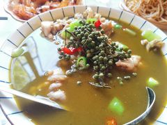 馋嘴牛蛙-龙门阵茶屋川菜馆(武康路店)