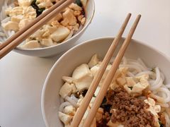 -辣辣小吃豆花米线(大观篆新农贸市场店)