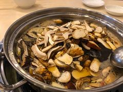乌鸡锅底-太婆天府山珍酒楼(亚运村店)