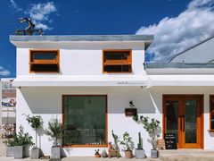 -AHAVA·Fang Baking Studio