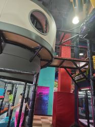 -欧酷世界动力星球(王府井奥莱UP TOWN店)