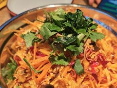 -喝丢一只鞋海鲜烧烤·海肠捞饭(东关街店)