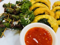 -老崇左特色风味食馆