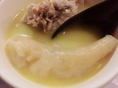 -鲜入围煮花胶鸡海鲜火锅