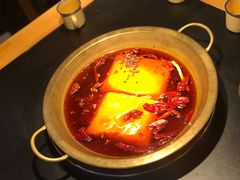 -王婆乔鲜鱼自助火锅(蜀汉路店)