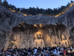 -龙门石窟