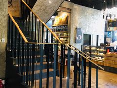 -星巴克臻选(湖滨道店)