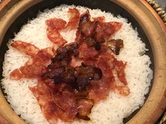 经典腊味煲仔饭-东椰·海南椰子鸡火锅(朝阳门店)