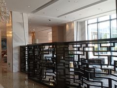 -上海虹桥西郊假日酒店