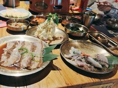 -韩都烤肉·烤鳗鱼(中街小北总店)