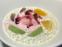 椰子冰淇淋什果西米露-甜心航空主题餐厅(清远万达广场店)