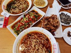 -余丞记川渝面馆(云峰店)