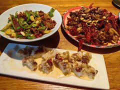 辣子鸡-柴窝堡22号辣子鸡·传承新疆菜