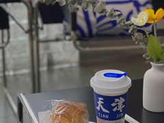 -禾沐·轻食·面包·咖啡