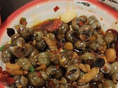 -冶建镜子·老南昌大排档·江西虾王(总店)