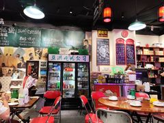 -蚝堡海鲜·威海菜·海肠捞饭·烧烤·亚洲吃蚝公司(幸福门店)