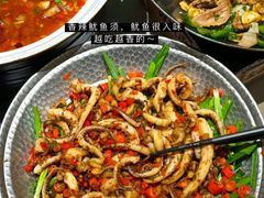 -费大厨辣椒炒肉(7mall店)