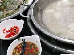 -老来福·非遗酸汤兔(凯旋路店)