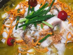 本味老坛酸菜鱼（中份）-山城外·非遗酸菜鱼(蜀都万达店)