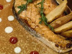 碳烤三文鱼-Uncle Kosto科斯托·中东菜