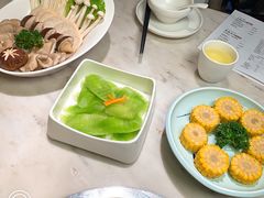 -左庭右院鲜牛肉火锅(浦江欢乐颂店)