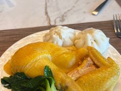 -深圳国际会展中心希尔顿酒店(前海华发冰雪世界店)