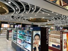 -中免(澳门机场免税店)