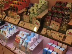 -4iNLOOK美瞳店(中山公园龙之梦店)