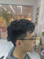 -尤司男士国潮理发馆