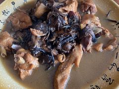 -巧婆婆特色东北菜·铁锅炖