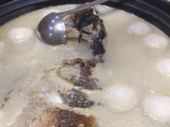 -香山湖家家宴(中山陵店)