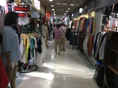 -兴旺欧韩城(上海兴旺国际服饰城店)