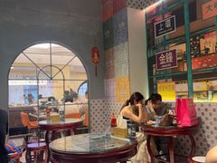 -广信牛奶甜品世家(台东店)