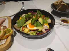 蔬菜牛油果色拉-Erman岩烧牛排(虹桥南丰城店)