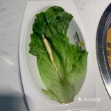 两个人点个套餐，到最后也没吃完