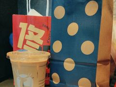 -瑞幸咖啡(大连罗斯福广场一层店)