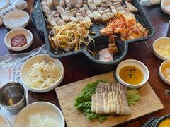-Dombe豚(黑猪肉街店)